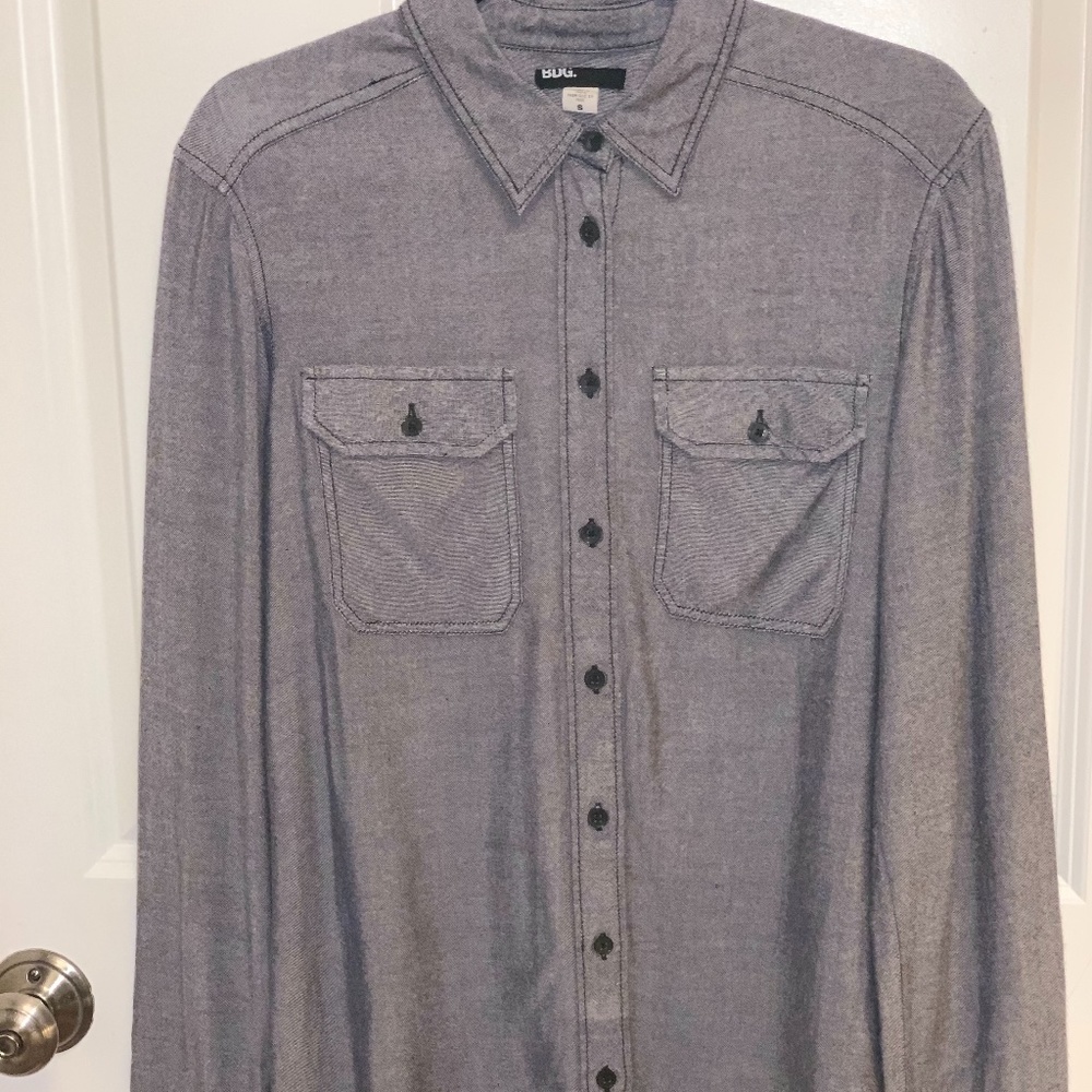 Womens grey button down shirt (S)